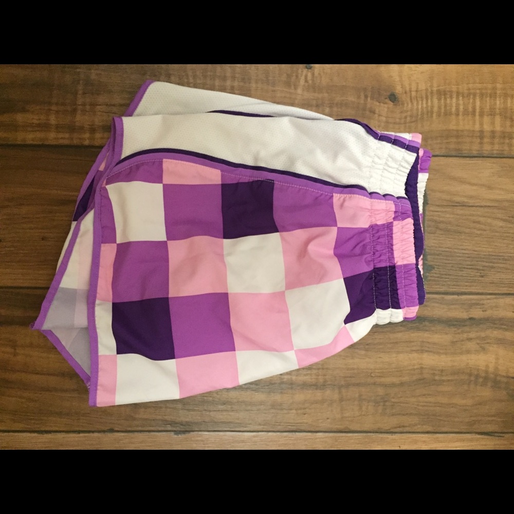 Running shorts - Picture 2 of 3